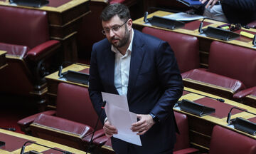 Κώστας Ζαχαριάδης: «Ο ΣΥΡΙΖΑ είναι… Άρσεναλ, ο Αλέξης Τσίπρας είναι Βενγκέρ»