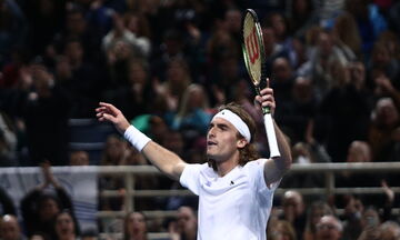 Wimbledon: Αλύγιστος Τσιτσιπάς απέκλεισε τον Μάρεϊ με μεγάλη ανατροπή 