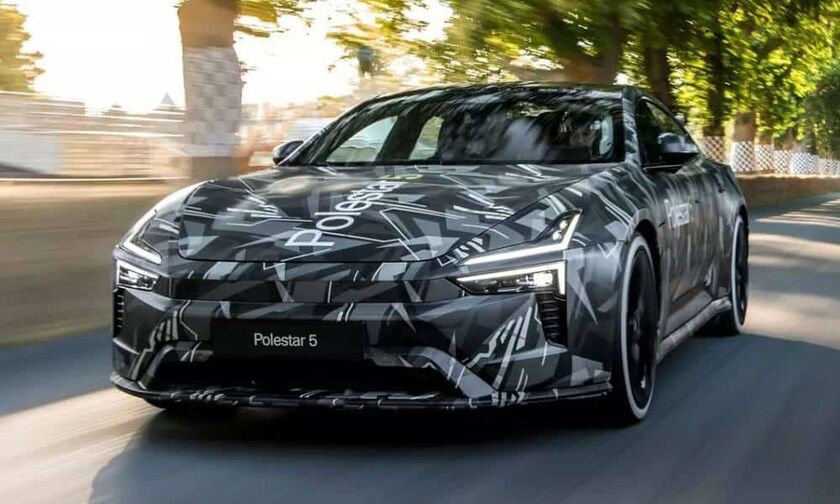 Συγκλονιστικό Polestar 5 884 PS κόντρα στην Taycan (vid, pics)