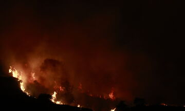 Φωτιά τώρα στην Κέρκυρα: Εκκενώνονται ακόμη 10 περιοχές
