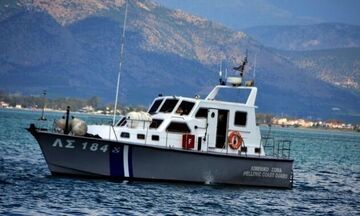 Προσάραξη καταμαράν σκάφους στην Κύθνο - Καλά στην υγεία τους οι επιβαίνοντες