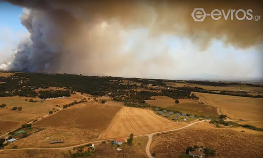 Φωτιά στην Αλεξανδρούπολη: Drone video από την πύρινη κόλαση