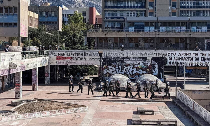 Πολυτεχνειούπολη: 25 προσαγωγές και δύο τραυματίες αστυνομικοί