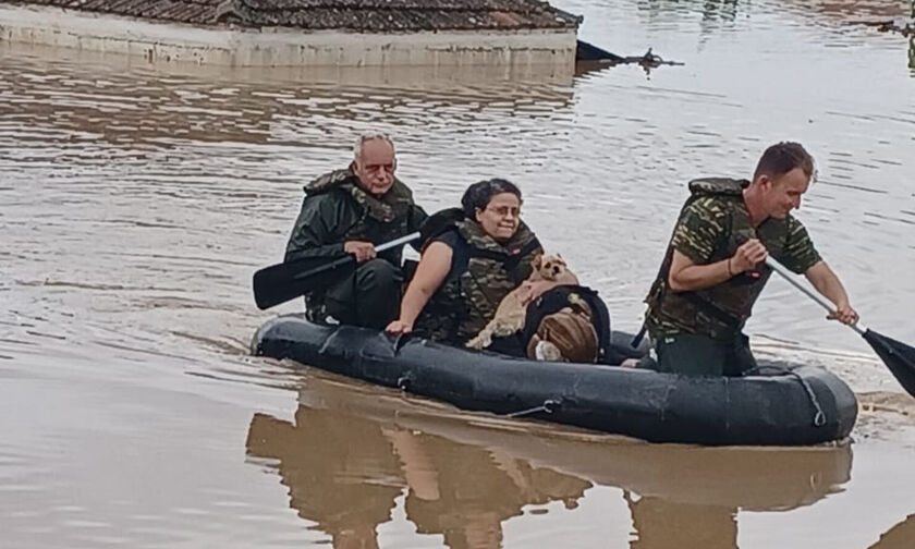 Φονικές πλημμύρες: Ολονύχτια αναζήτηση για εγκλωβισμένους - Έξι νεκροί, δραματικές διασώσεις