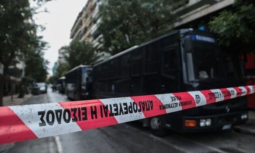 Πυροβολισμοί στη Θεσσαλονίκη: Νεκροί άνδρας και γυναίκα σε διαμέρισμα στην Καλαμαριά