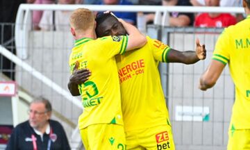 Ligue 1: Σπουδαία διπλά οι Ναντ και Μπρεστ, ισοπαλία στο Στρασβούργο