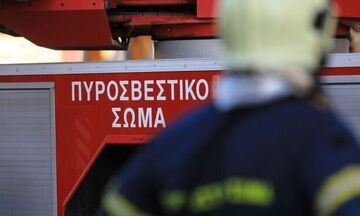 Φωτιά σε εργοστάσιο στην Κομοτηνή: Μήνυμα από το 112 για τους καπνούς