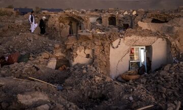 Σεισμοί στο Αφγανιστάν: Περισσότεροι από 2.400 οι νεκροί