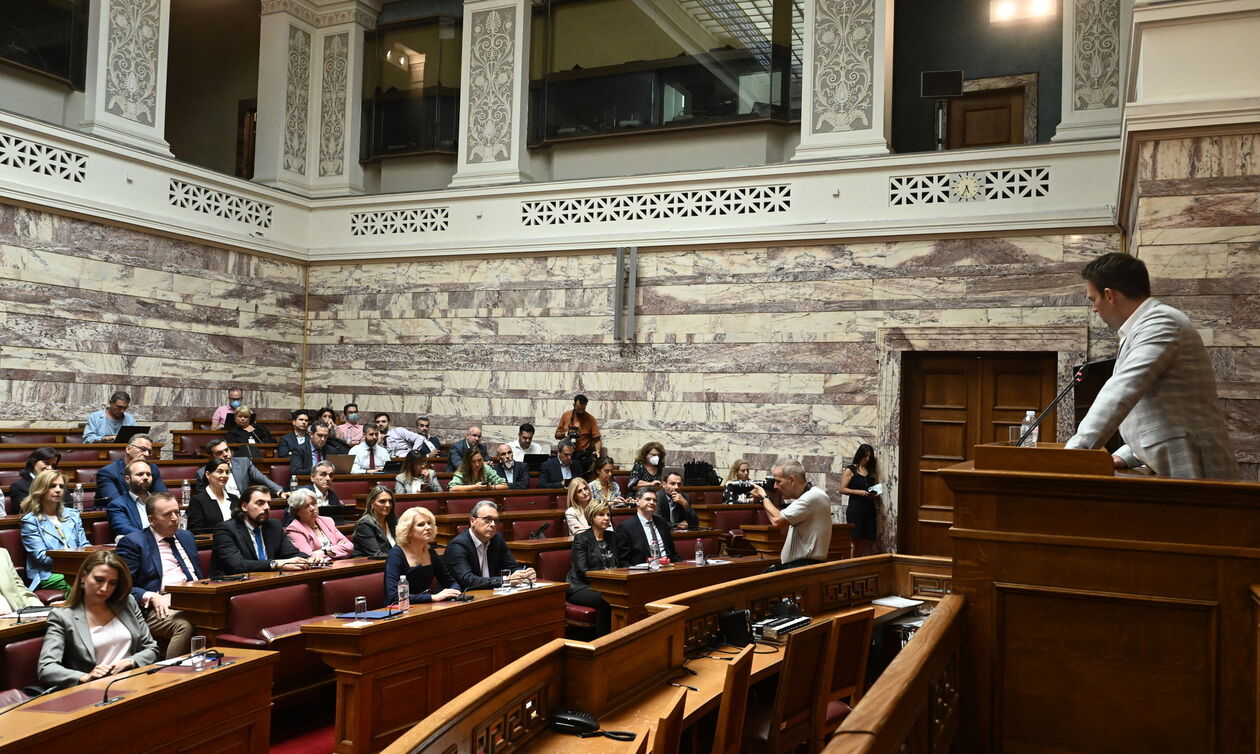 ΣΥΡΙΖΑ: Συνεδριάζει η Κοινοβουλευτική Ομάδα  στον απόηχο της εσωκομματικής αντιπαράθεσης
