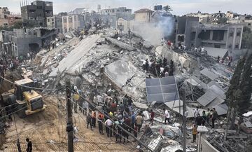 Γάζα: Σφαγή στον καταυλισμό της Τζαμπάλια - Ανοίγει ξανά το πέρασμα στη Ράφα