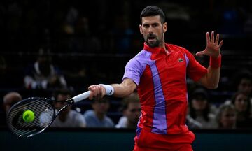 Paris Masters: Εύκολα ο Τζόκοβιτς, δύσκολα ο Ζβέρεφ, σε ελεύθερη πτώση ο Ρουντ (vids)