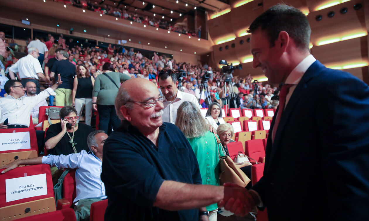 ΣΥΡΙΖΑ: Αποχώρησε και ο Νίκος Βούτσης - «Πολιτική ανήκεστος βλάβη στο κόμμα»