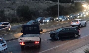 Θεσσαλονίκη: Καραμπόλα στον Περιφερειακό - Δεν έχουν αναφερθεί τραυματίες (vid)