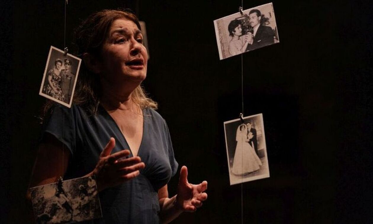 «Ο πόλεμος δεν έχει πρόσωπο γυναίκας» της Σβετλάνας Αλεξίεβιτς στο Θέατρο Φούρνος