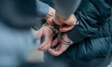 Συνελήφθη 57χρονος στη Νέα Μάκρη για ασέλγεια ανηλίκων