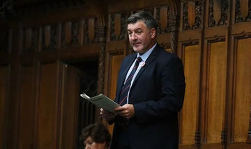 Βουλευτής έφερε στο κοινοβούλιο το θέμα της αφαίρεσης 10 βαθμών από την Έβερτον