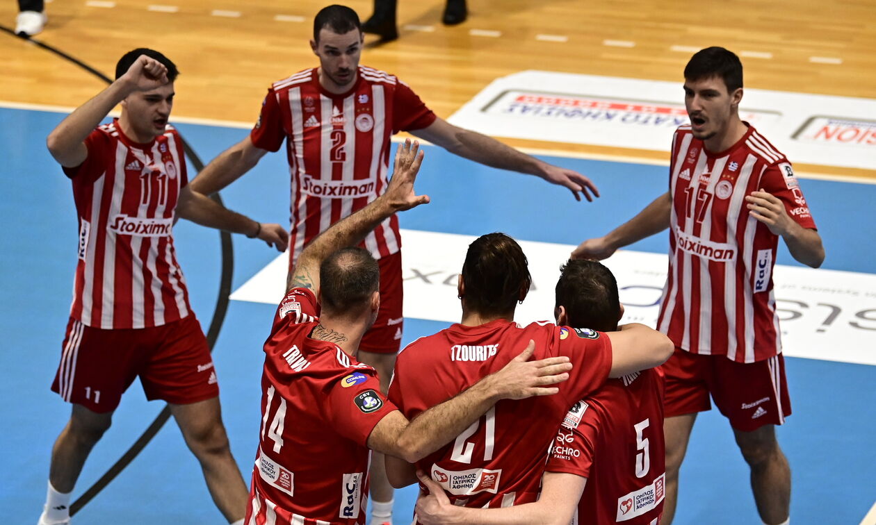 CEV Champions League: Στο ύψος του ο Ολυμπιακός παρά την ήττα με 3-1 από τη Ζάκσα (highlights)