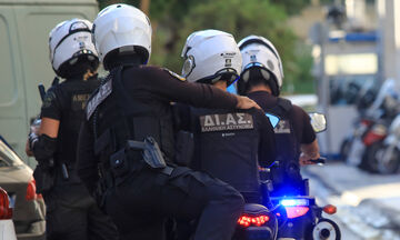 Δύο συλλήψεις σε Νίκαια και Κερατσίνι για κατοχή και διακίνηση ναρκωτικών
