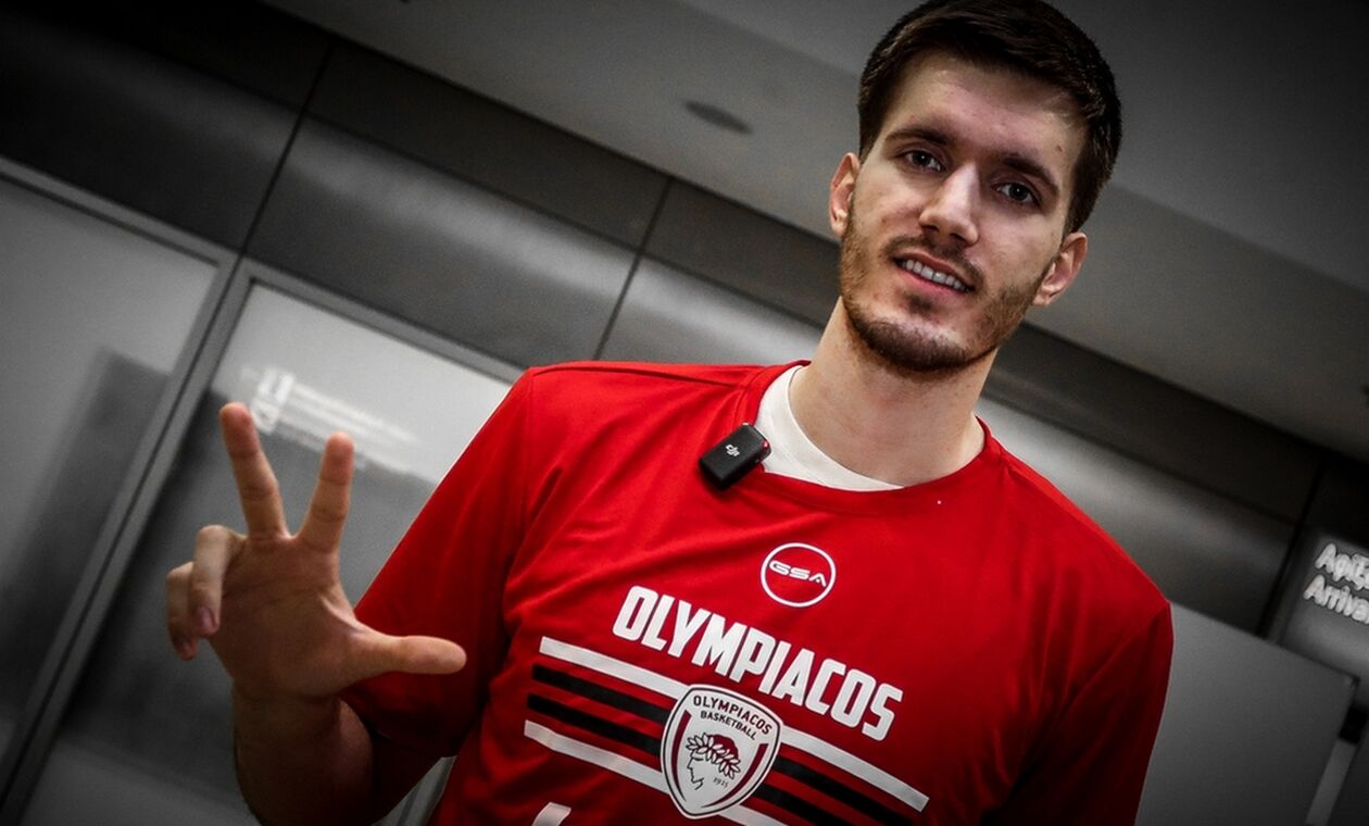 Oλυμπιακός: Οι λόγοι που πήρε τον Πετρούσεφ