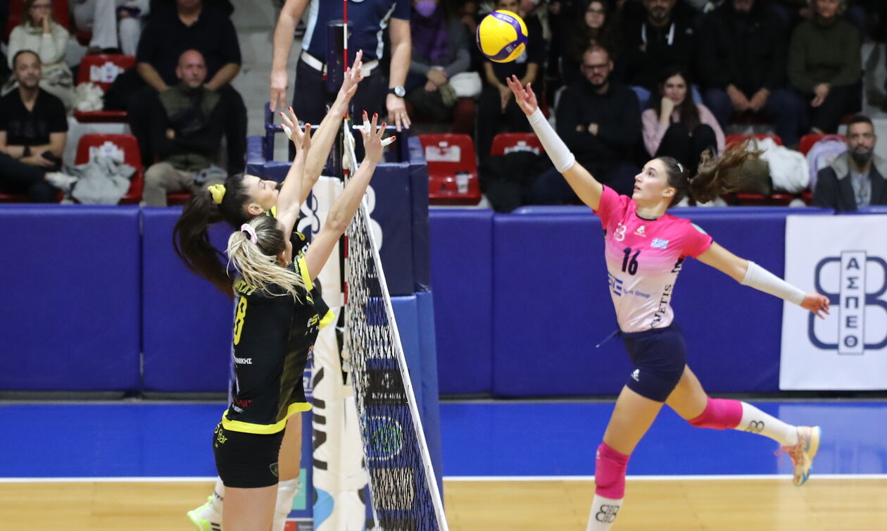 Volley League Γυναικών: Μόνος στην κορυφή ο ΑΟ Θήρας, ήττα για την ΑΕΚ