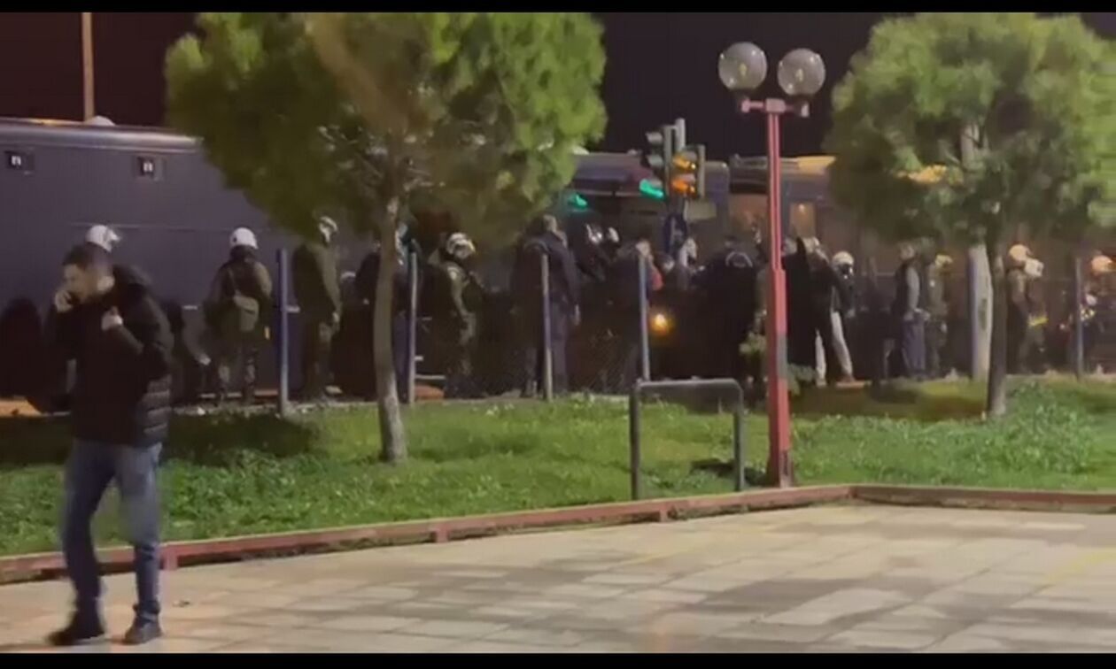 Ρέντη: Τους «καθοδηγητές» της επίθεσης ψάχνει η ΕΛΑΣ - Έρχονται και άλλα εντάλματα σύλληψης