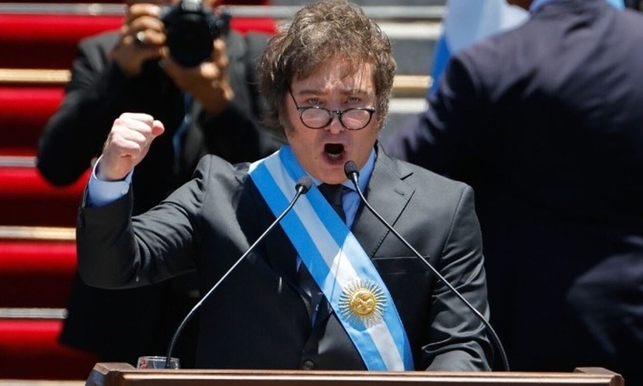 Αργεντινή: Ο Μιλέι ορκίστηκε πρόεδρος - «Δεν υπάρχουν λεφτά, μόνη λύση μια προσαρμογή σοκ»