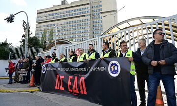 Συνδικαλιστές της ΕΛ.ΑΣ. διαμαρτύρονται για τα μέτρα κατά της οπαδικής βίας που ανακοινώθηκαν