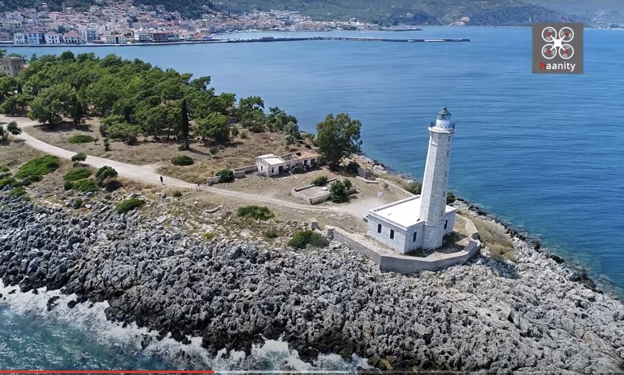 O Πάρης άφησε το κράνος του και «βάπτισε» το νησί