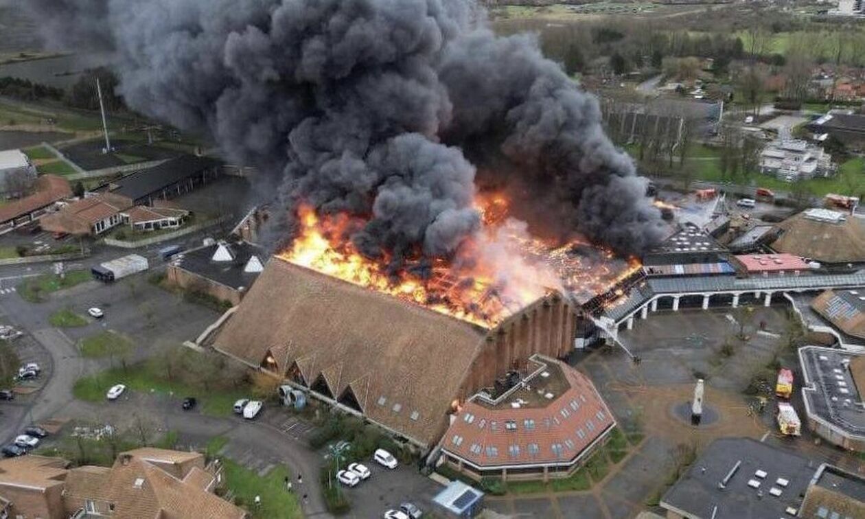 Γκραβελίν: Καταστράφηκε το γήπεδό της από πυρκαγιά