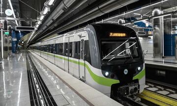ΜΜΜ: Πώς θα κινηθούν Ηλεκτρικός, Μετρό και Τραμ μέχρι τα Φώτα – Τα δρομολόγια την Πρωτοχρονιά