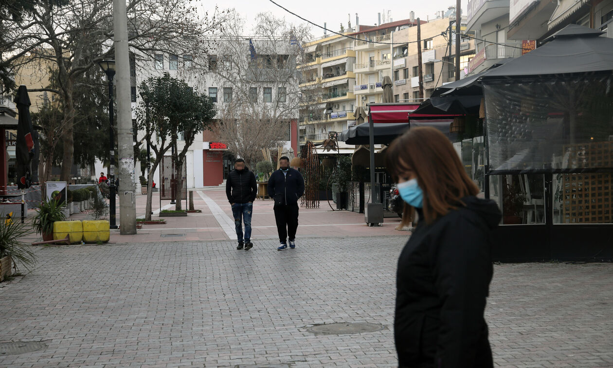 Κορονοϊός: Σε επιφυλακή για την έκρηξη κρουσμάτων - Συναγερμός μετά το άνοιγμα των σχολείων