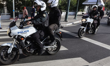 Θεσσαλονίκη: Ληστεία με μαχαίρι σε μίνι μάρκετ (vid)