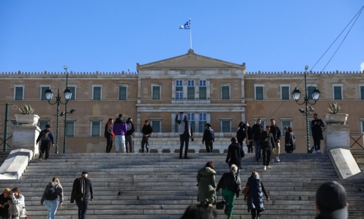 Φορολογικές δηλώσεις: Σε τροχιά η «απαλλαγή» για 1 εκατ. μισθωτούς και συνταξιούχους