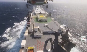 Ελληνόκτητο φορτηγό πλοίο έγινε στόχος επίθεσης με δυο πυραύλους στην Ερυθρά Θάλασσα