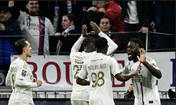 Ligue 1: «Ανάσα» για την Λιόν κόντρα στην Νις με «φιλί ζωής» του Μανγκαλά (1-0) 