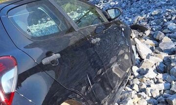 Λάρισα: Αυτοκίνητο έπεσε σε γκρεμό - Βγήκε μόνος του ο οδηγός