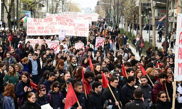 Ολοκληρώθηκε το πανεκπαιδευτικό συλλαλητήριο στην Αθήνα - Άρση κυκλοφοριακών ρυθμίσεων