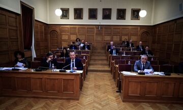 Εξεταστική Επιτροπή για τα Τέμπη: Στη διάθεση των βουλευτών το υλικό της Εισαγγελίας Εφετών Λάρισας