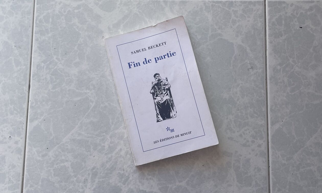 «Το τέλος του παιχνιδιού» και η αυθαίρετη τέχνη του θεάτρου