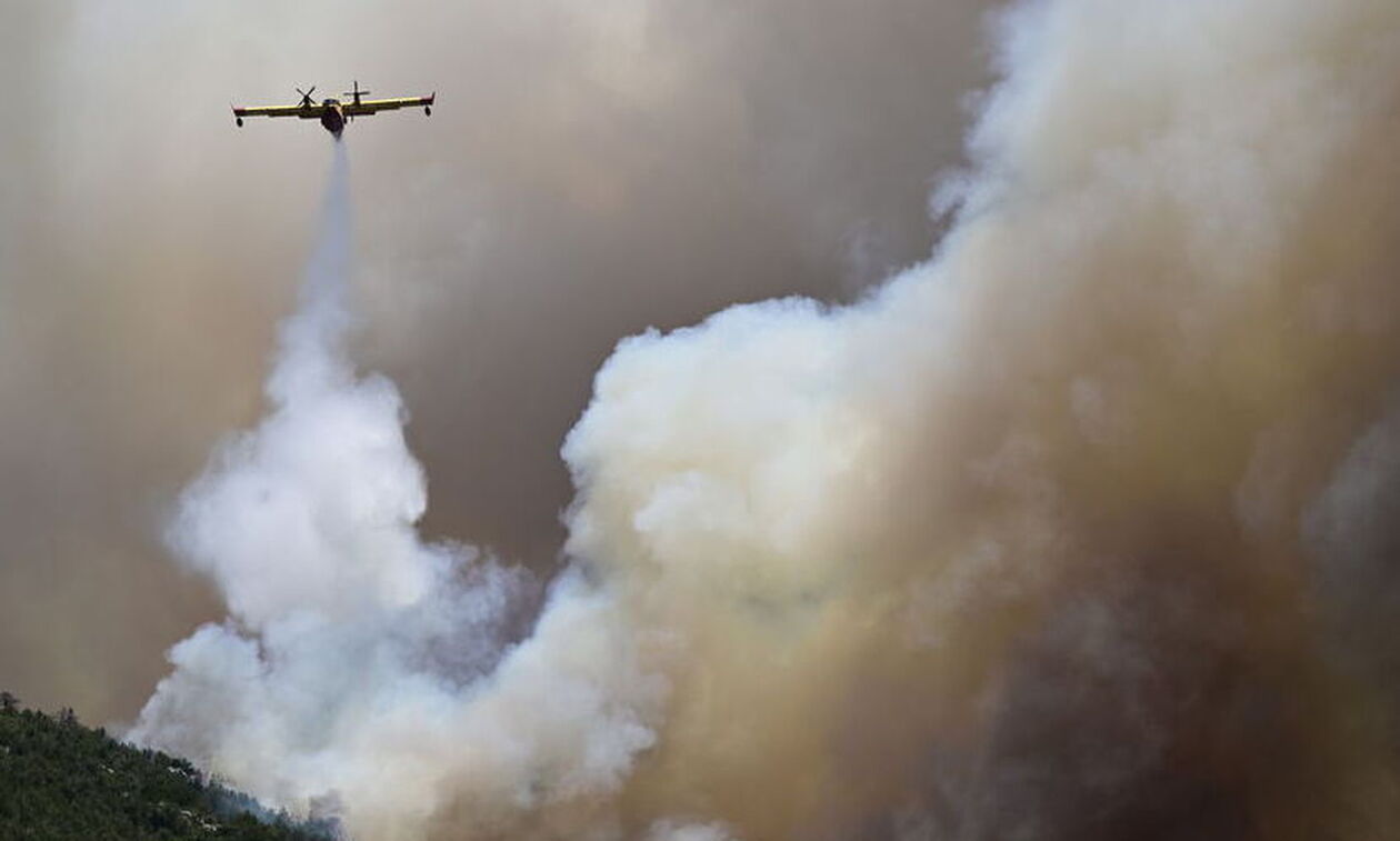 Εγκρίθηκε από τη Βουλή η σύμβαση για τα Canadair