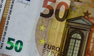Αναδρομικά: Σε ποιες περιπτώσεις θα αγγίξουν και τις 16.500 ευρώ 