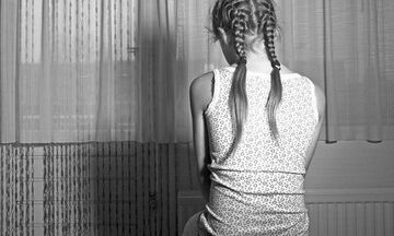 Κύκλωμα μαστροπείας: Προφυλακιστέα η «Μαρία» (vids)