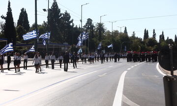 Μαθητική παρέλαση 25ης Μαρτίου: Ποιοι δρόμοι της Αθήνας θα είναι κλειστοί