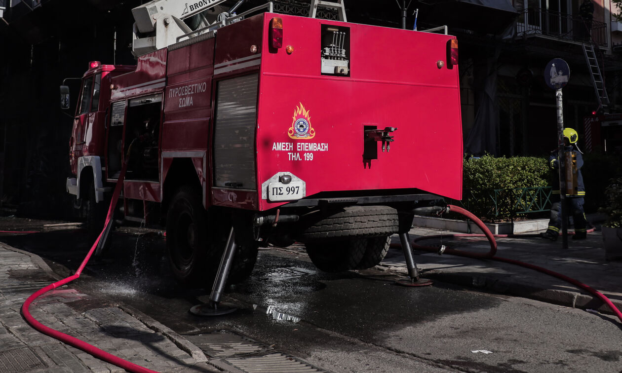 Φωτιά σε διαμέρισμα στην Κηφισιά: Κατέληξε ο 86χρονος (vid)