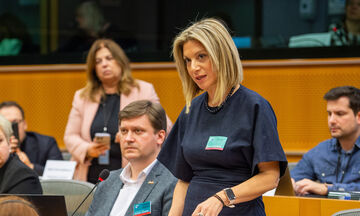 Τέμπη: Ξανά στο Ευρωπαϊκό Κοινοβούλιο η Καρυστιανού (vid) 
