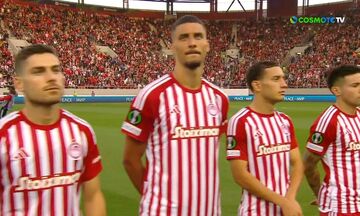 Γιορτινή ατμόσφαιρα στο «Γ. Καραϊσκάκης» | Η είσοδος των ομάδων στον αγωνιστικό χώρο 