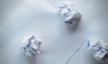 «Ξεσπάστε» τα νεύρα σας σε ένα φύλλο χαρτί και πετάξτε το στα σκουπίδια!