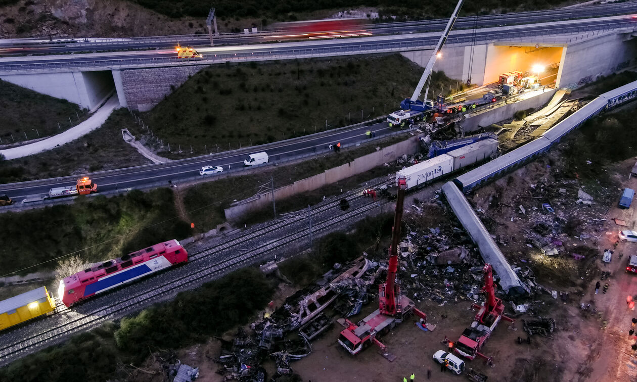 Τέμπη: Προσφυγή συγγενών των θυμάτων κατά της εισαγγελικής διάταξης για τη διαχείριση της τραγωδίας