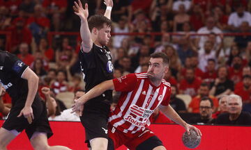 EHF European Cup: Το πήρε στα πέναλτι η Βάλουρ απέναντι στον Ολυμπιακό