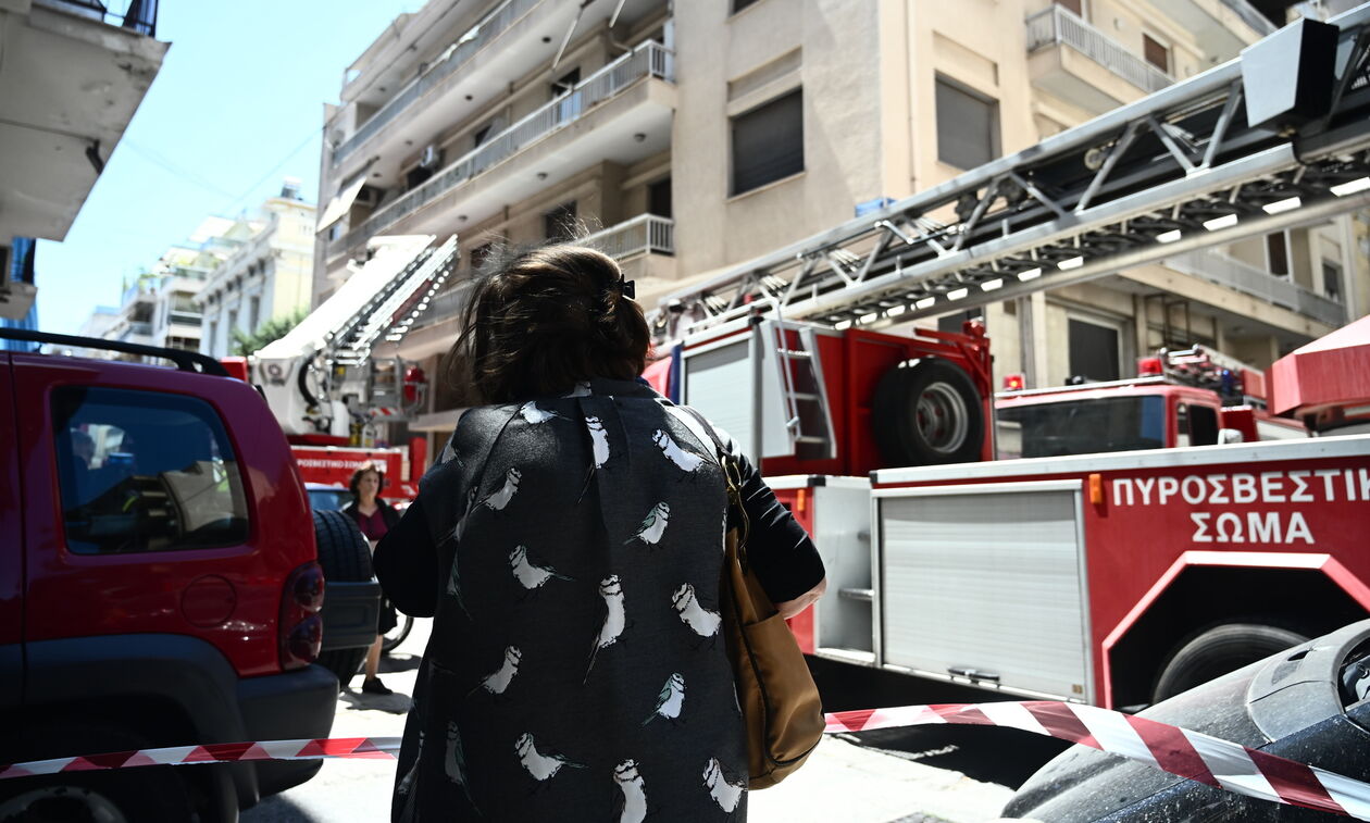 Φωτιά σε διαμέρισμα στου Ζωγράφου